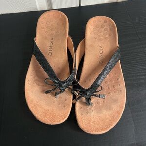 Vionic Bella II Sandal Thong Toe Post Black